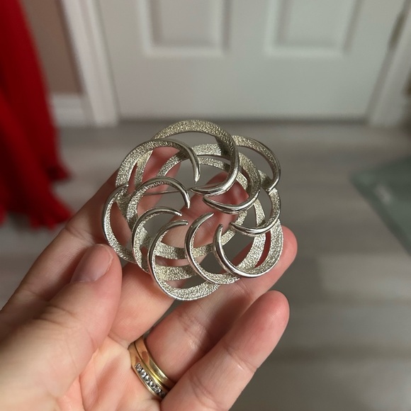 4/$100 SARAH COVENTRY Silver Geometric Brooch 🤓 - Picture 1 of 7